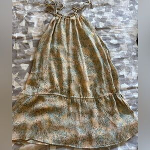 3 FOR $35 - NWOT - H&M Tie Blouse